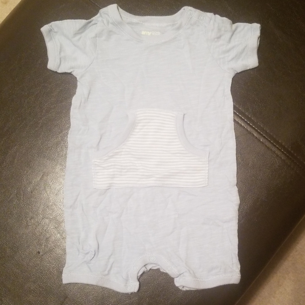 Baby blue onesie  w striped pouch